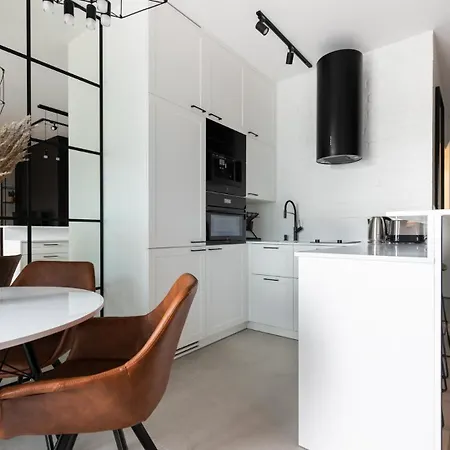 Flatbook - Center Yacht Park Apartament *